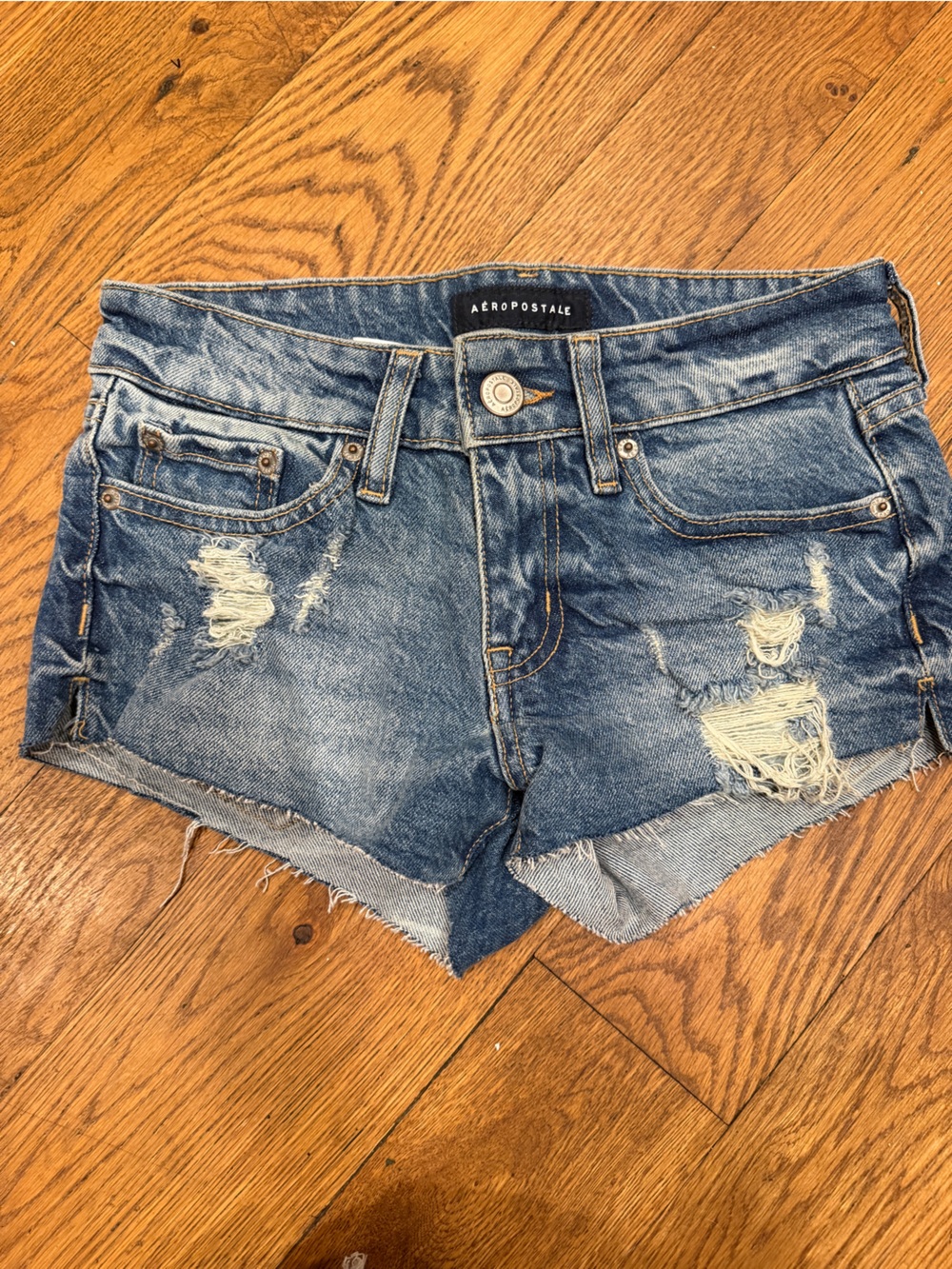 Aeropostale Frayed Hem Distressed Blue Cropped Jeans